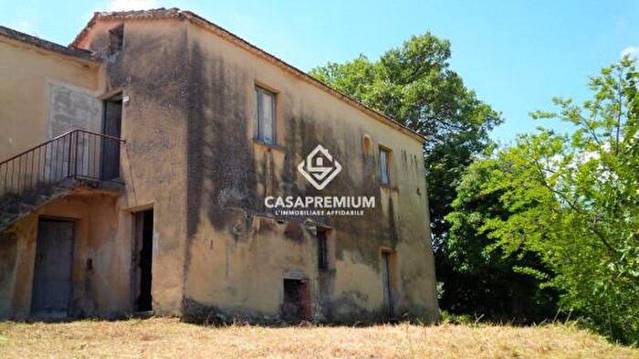 Casa quadrilocale in vendita in Contrada Pastanella, Montemarano