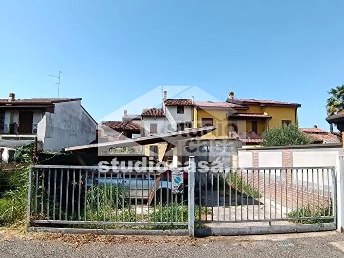 Casa trilocale in vendita in Via Scaini, Trescore Cremasco