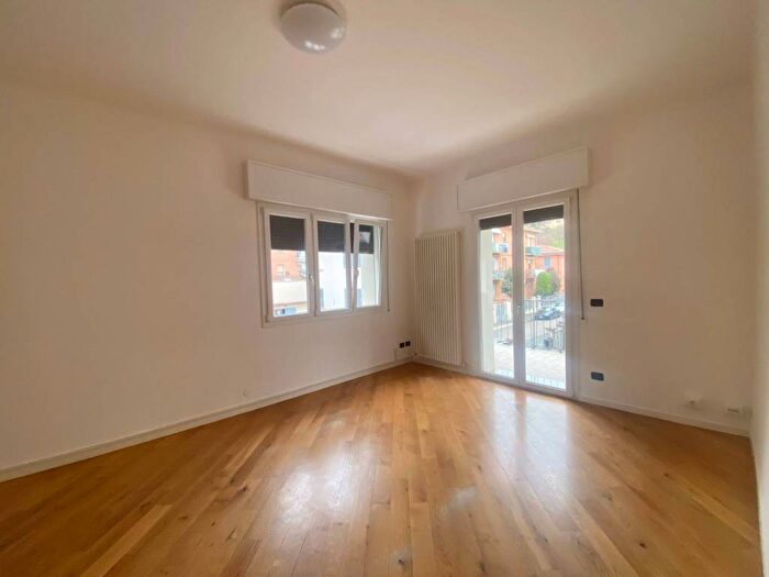 Appartamento trilocale in affitto in Via Prospero Fontana, Saragozza fuori Porta, Bologna