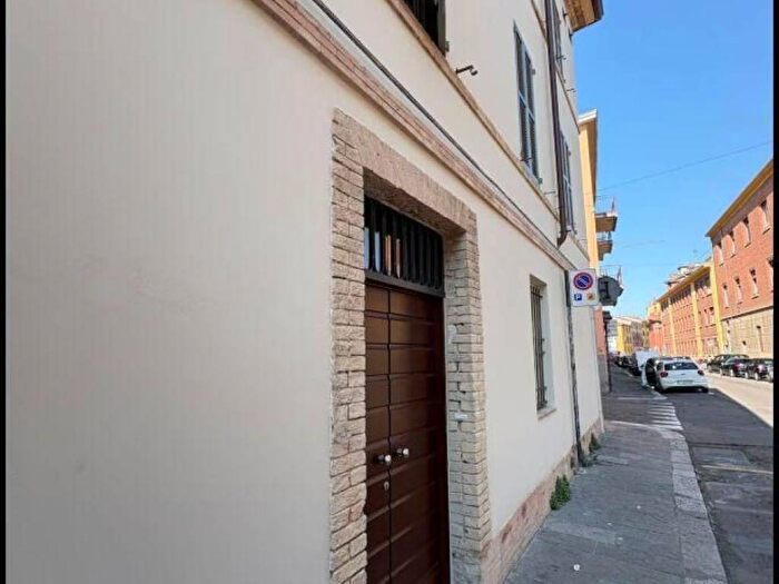 Appartamento bilocale in affitto in Strada Nino Bixio, Parco Ducale Oltretorrente, Parma