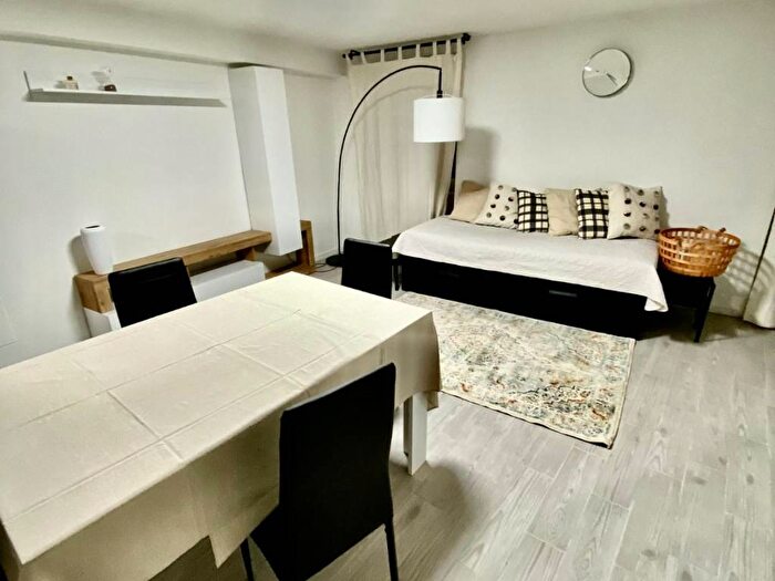 Appartamento quadrilocale in affitto in Via Astagno, Capodimonte, Ancona