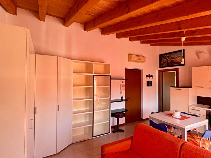Appartamento monolocale in affitto in Viale Santa Maria C, Crema