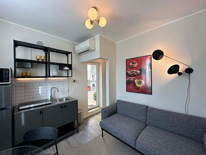 Appartamento monolocale in affitto in Viale Stelvio, Milano