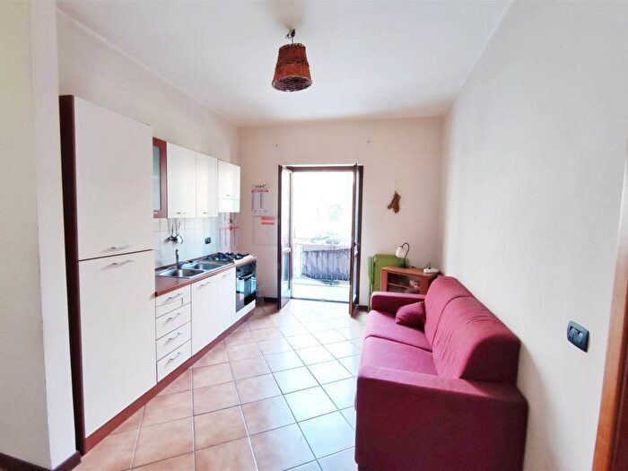 Appartamento bilocale in affitto in via albergheria, Cassaro, Palermo