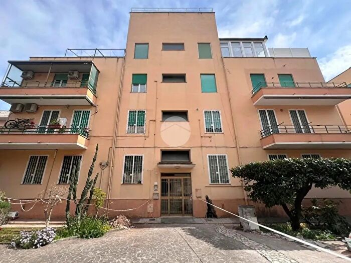 Appartamento bilocale in vendita in Via Marco Decumio, Roma
