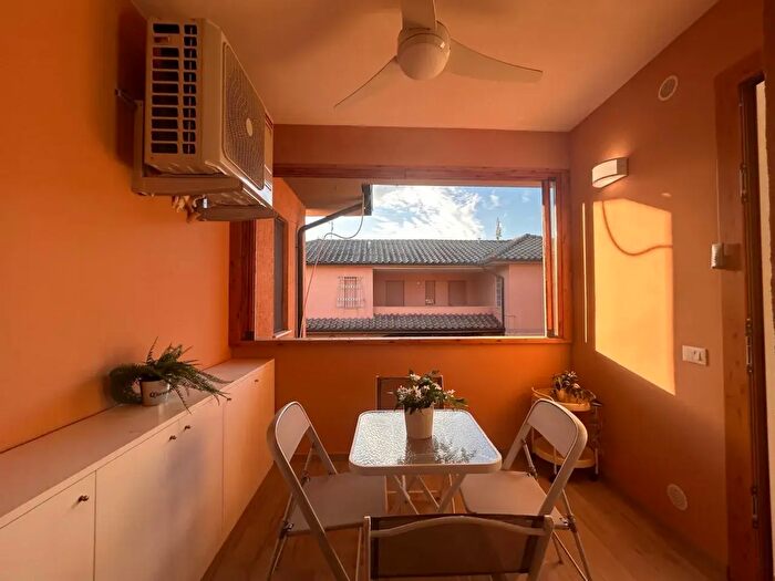 Appartamento trilocale in vendita in Via Asinara, Follonica