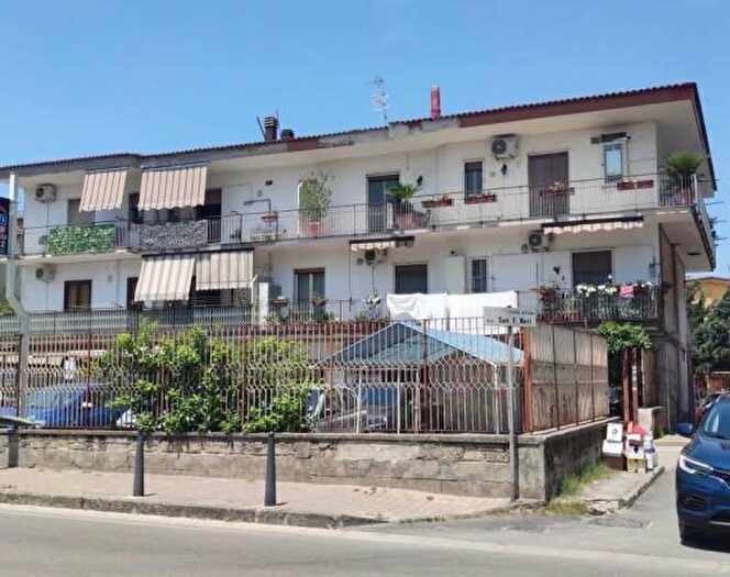 Appartamento trilocale in vendita in Strada Provinciale MugnanoMelito, Mugnano Di Napoli