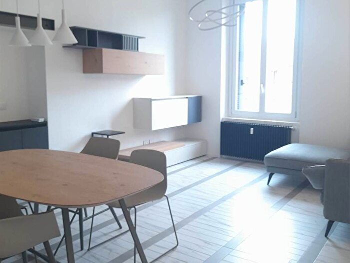 Appartamento trilocale in affitto in Piazzale Baracca, Vercelli Wagner, Milano