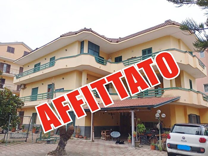 Appartamento quadrilocale in affitto in Via Spiniello, Centro, Acerra