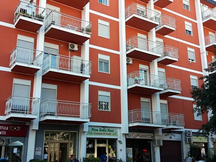 Appartamento trilocale in affitto in via Castellana, Boccadifalco Baida, Palermo