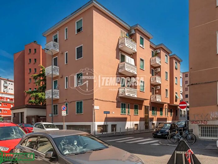 Appartamento in vendita in Via Privata Monte Lungo, Milano