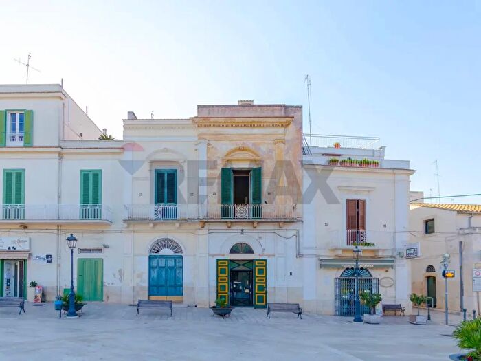 Casa quadrilocale in vendita in Piazza XX Settembre, Rutigliano