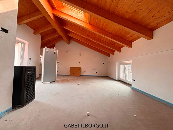 Appartamento trilocale in vendita in Via Marconi, Borgo San Dalmazzo