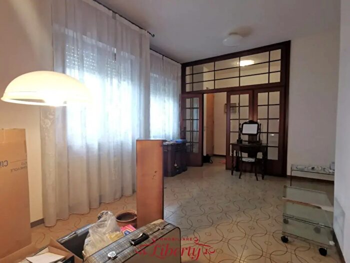 Appartamento trilocale in vendita in Viareggio