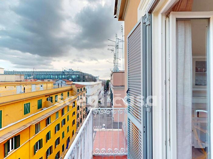 Appartamento bilocale in affitto in Via Francesco Petrarca, Esquilino, Roma