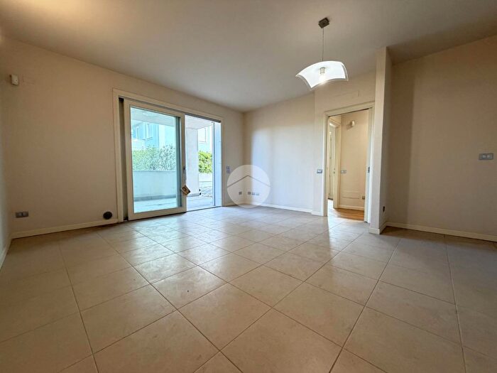 Appartamento trilocale in vendita in Via Martiri della Libertà, Ospitaletto