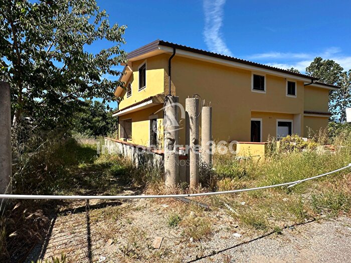 Casa con 5 locali in vendita in II Traversa di Malvitani, Marano Marchesato