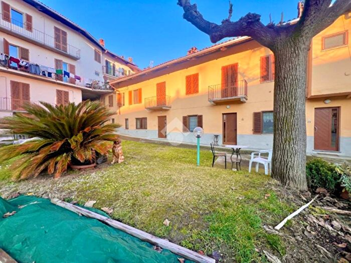 Appartamento trilocale in affitto in Via Allamano, Centro, Castelnuovo Don Bosco