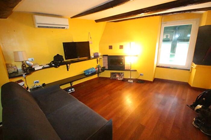 Appartamento in vendita in Via Sapello Genova, Genova