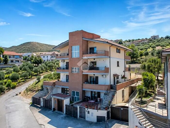 Appartamento trilocale in vendita in Via Don Francesco Paolo Antonelli, Miglianico