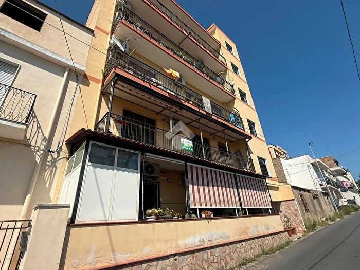 Appartamento quadrilocale in vendita in Via Spirito Santo, Reggio Calabria