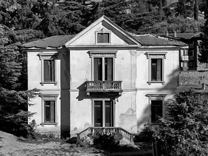 Casa quadrilocale in vendita in Aminella, Trescore Balneario