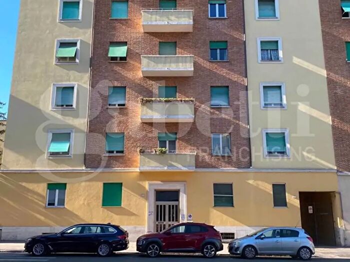 Appartamento quadrilocale in vendita in Via Oberdan, Terni