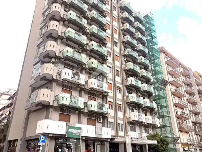 Appartamento quadrilocale in vendita in Viale Strasburgo, Palermo