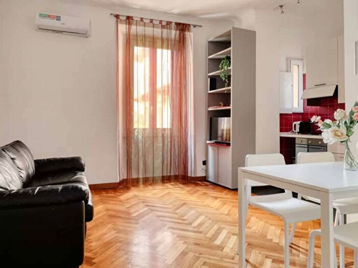 Appartamento bilocale in affitto in Via Lodovico Settala, Porta Venezia, Milano