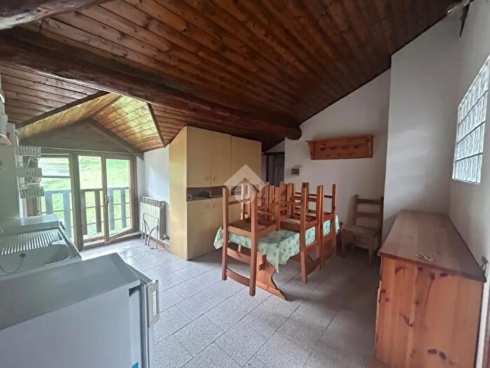 Appartamento bilocale in vendita in Via Don Pietro Cortinovis, Gaverina Terme