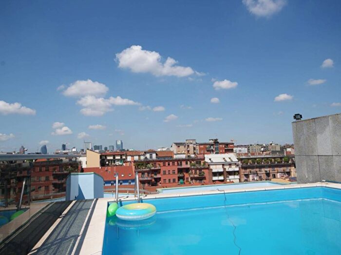 Appartamento con 5 locali in affitto in Via Niccolò Jommelli, Casoretto, Milano