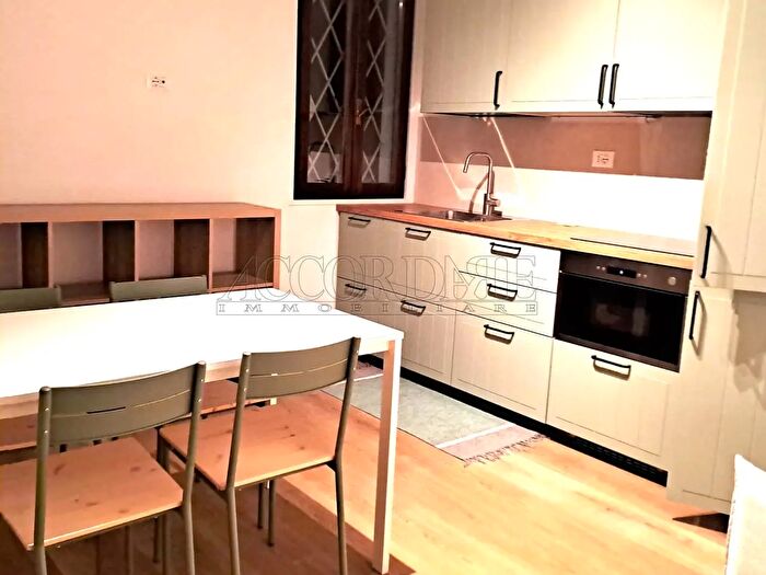 Casa con 6 locali in affitto in Padova