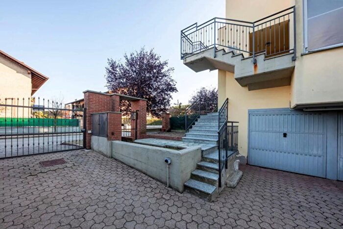 Appartamento con 5 locali in vendita in Via Udine a Volpiano, Volpiano