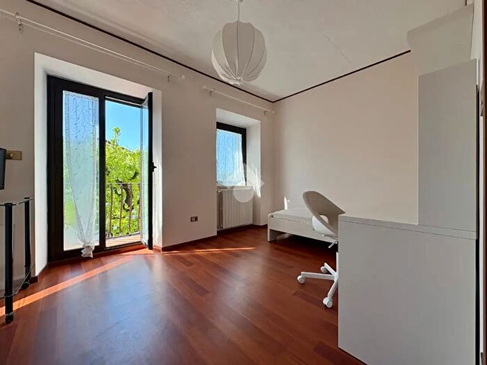Appartamento monolocale in affitto in Via Commerciale, Trieste