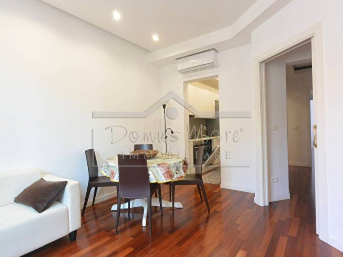 Appartamento con 5 locali in affitto in Via Agostino Monti, Centro Storico, Savona