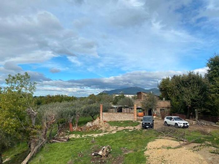 Casa con 5 locali in vendita in Strada di Perticara, Terni