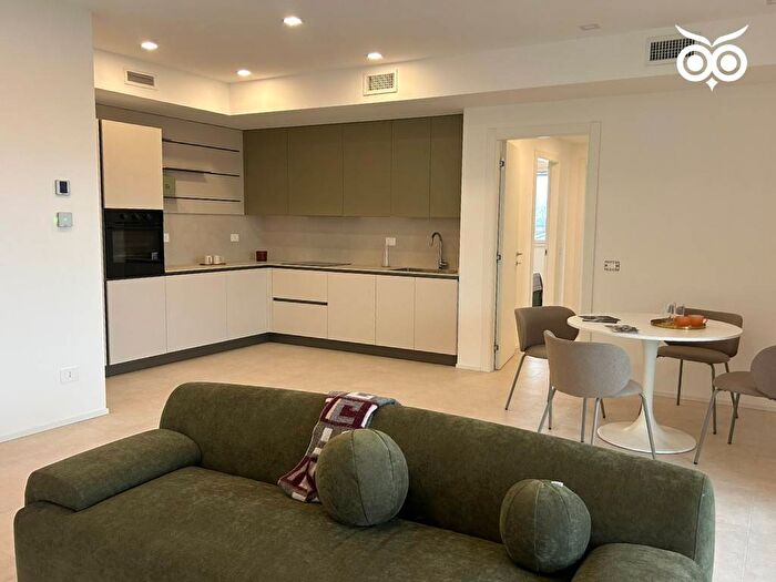 Appartamento trilocale in affitto in Via Artemisia Gentileschi, San Giorgio Bigarello