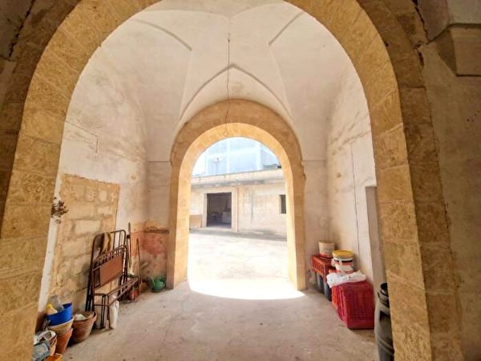 Appartamento in vendita in Via Marina Serra, Tricase