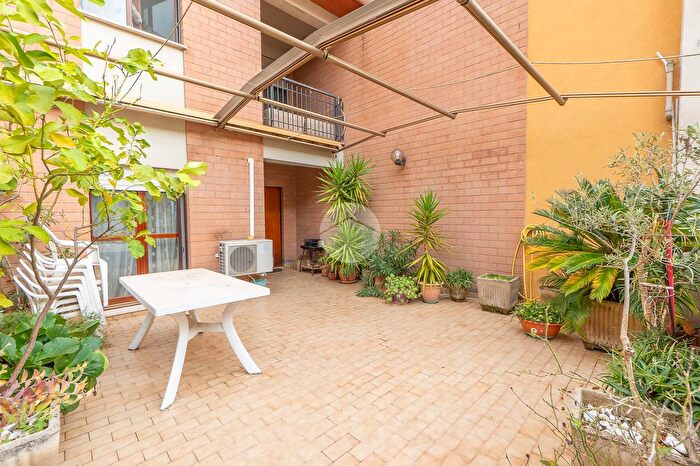 Appartamento con 5 locali in vendita in Via Italo Calvino, Monterotondo