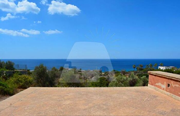 Casa con 5 locali in vendita in Strada Comunale Nepole, Morciano Di Leuca