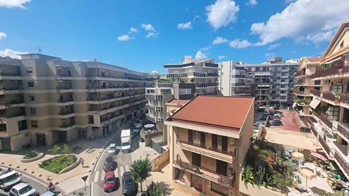 Appartamento trilocale in vendita in Via Giorgio Rizzo, Milazzo