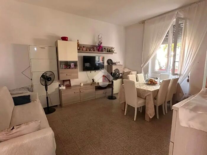 Appartamento bilocale in vendita in Piazzale Selinunte, Milano