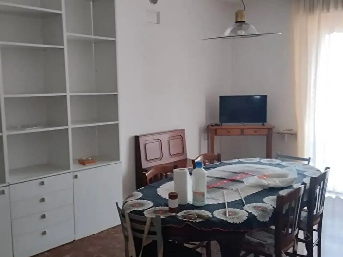 Appartamento trilocale in affitto in Via Roma, Grizzana Morandi