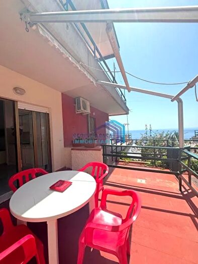 Appartamento bilocale in vendita in Contrada Sillemi, Letojanni