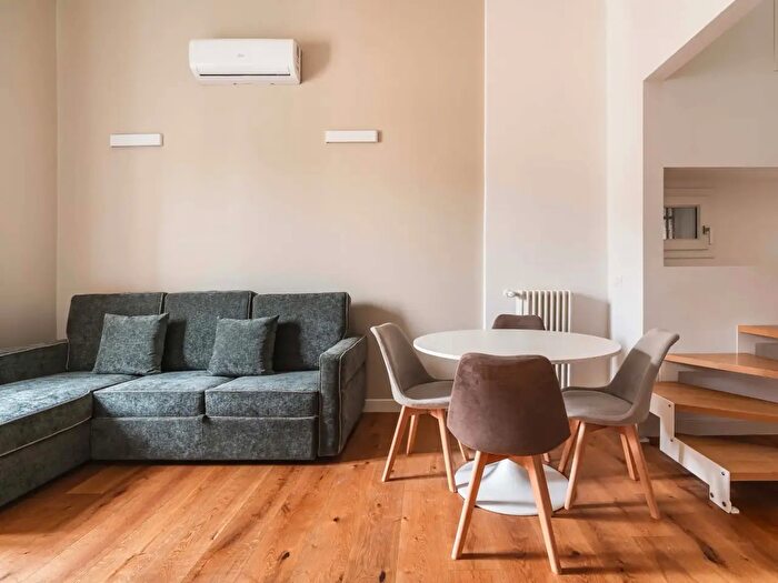 Appartamento monolocale in affitto in Via Giuseppe La Farina, Firenze