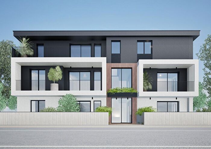 Appartamento quadrilocale in vendita in Via Peschiera, Thiene