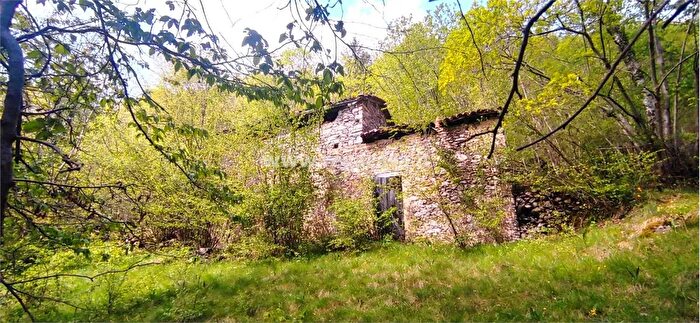 Casa quadrilocale in vendita in Vedeseta