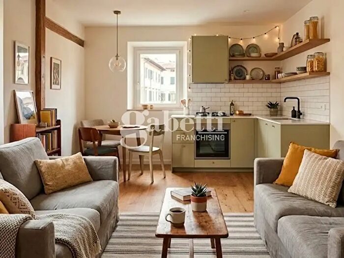 Appartamento bilocale in vendita in Via Cassia, Firenze