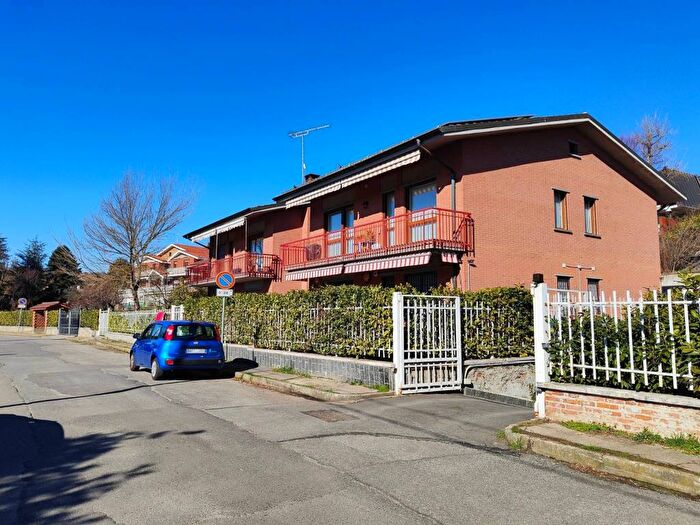 Appartamento quadrilocale in affitto in Via Bussoleno, Centro, Rivalta di Torino