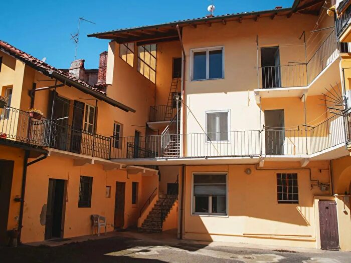 Appartamento con 11 locali in vendita in Sizzano